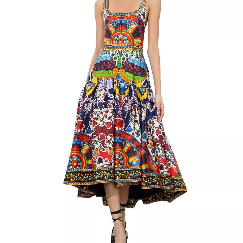 NWOT Alice + Olivia, Diana Structured Midi Dress